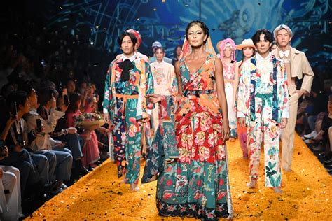 Bangkok Fashion Week 2019: A Celebration of Thai Textile Heritage and Unveiling the Avant-Garde Vision of Uthaneth Intharathep